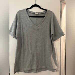 Sew In Love Light Gray V-Neck Ribbed Tee